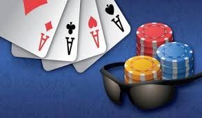 VIP ကစားသူများ Sportsbook နှင့် Slots ဂိမ်း ကစားနေသောမြင်ကွင်း
